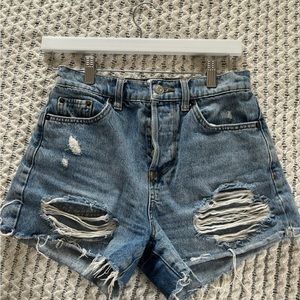 🌴Urban jean shorts🌴